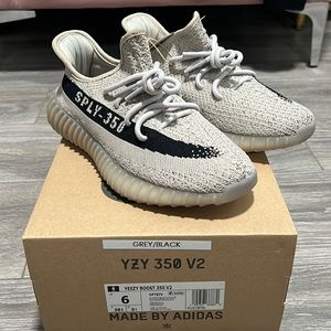 Yeezy 350 V2 slate